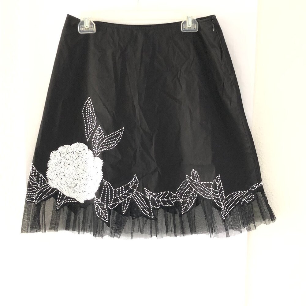 NEW Cache Poodle type beaded Black skirt size 6 White Sequin Mesh Hem